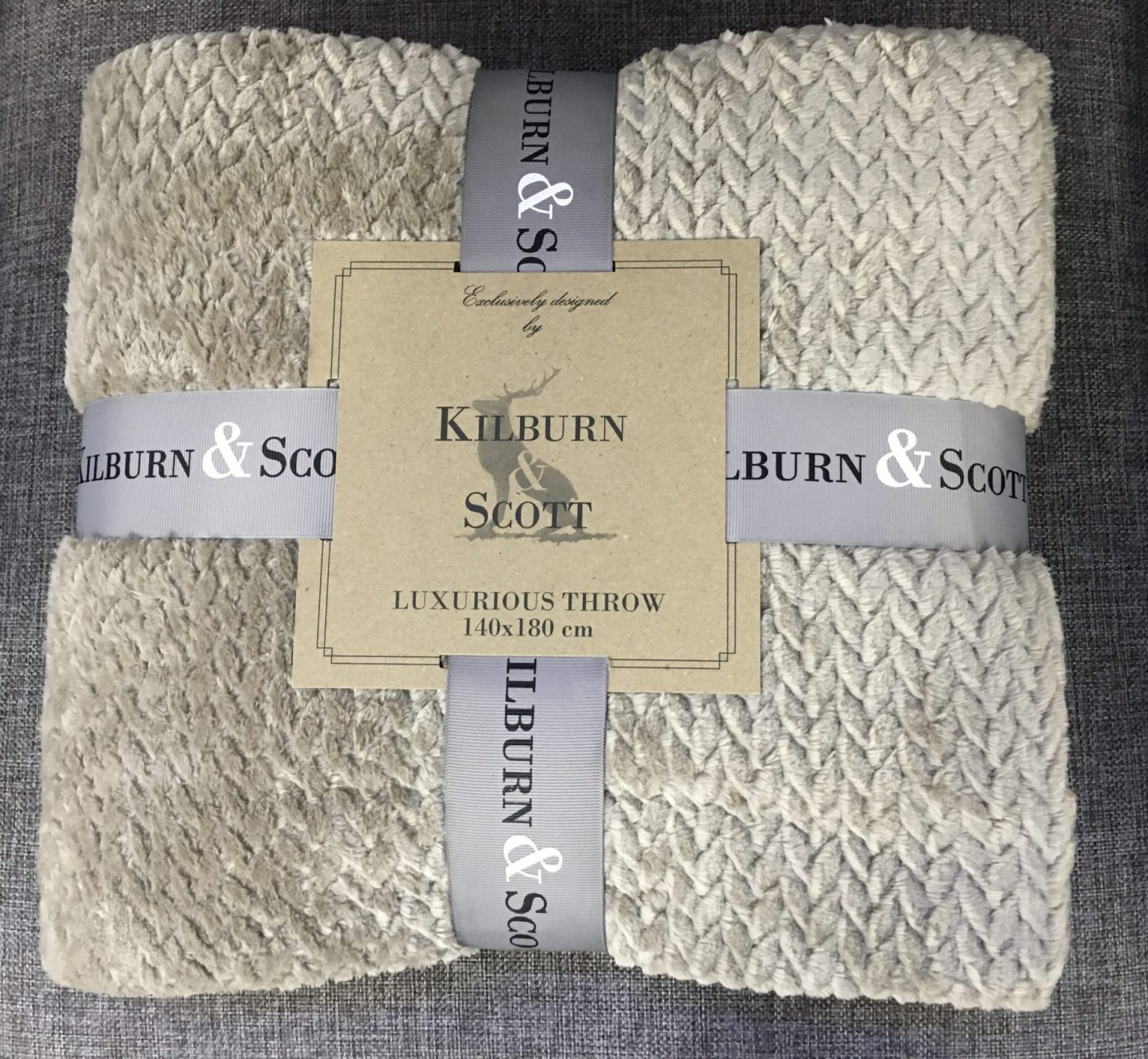 Kilburn & Scott luxurious throw Browns Furniture